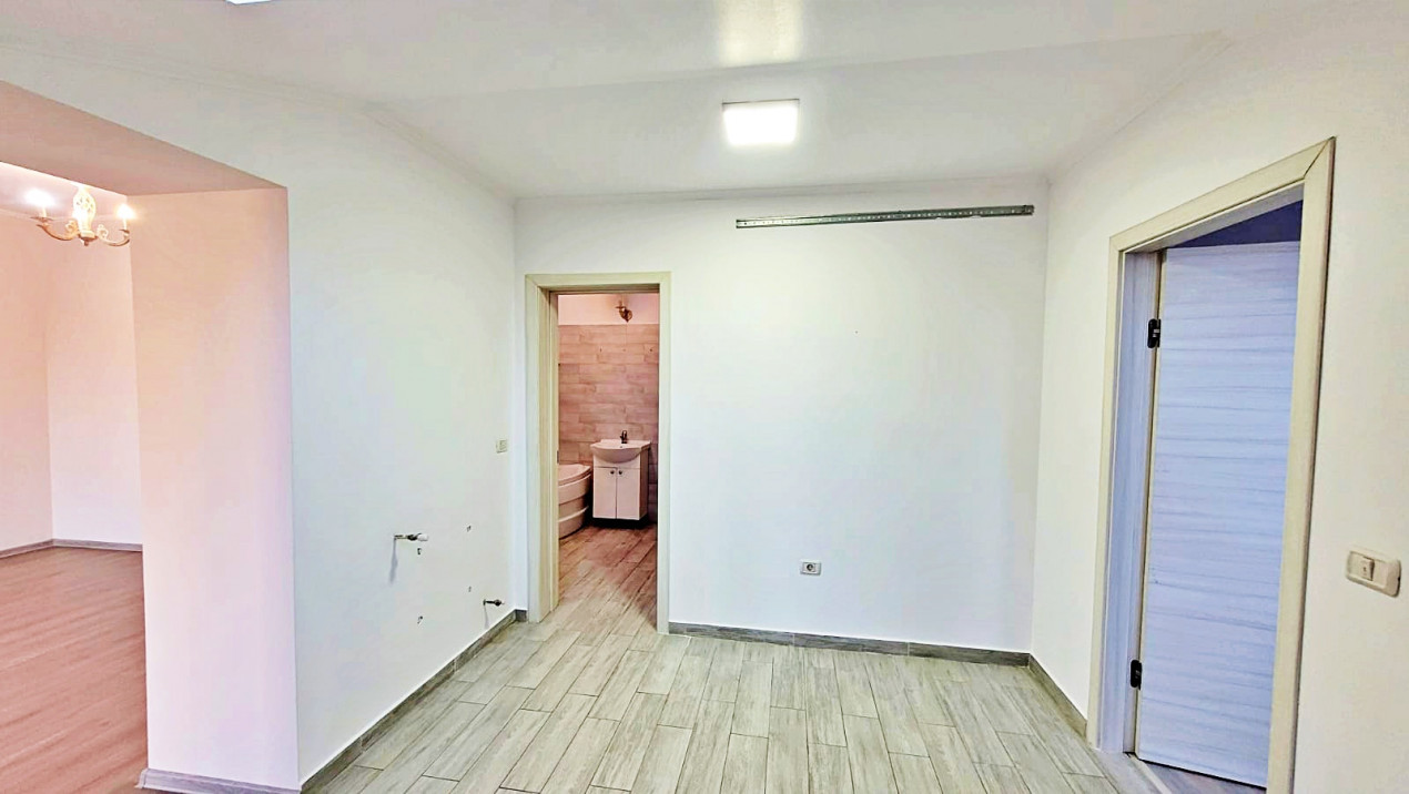 Apartament cu 2 camere nemobilat zona Florilor - Giroc - Timisoara