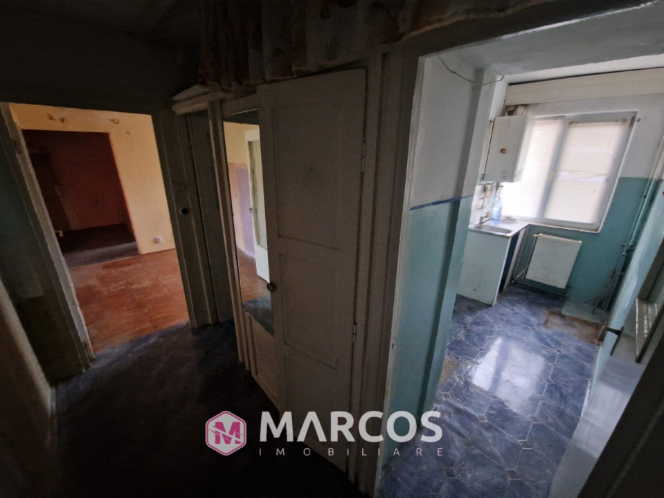 Apartament 3 camere semidecomandat Micro 1 - Govandari - ID 1058