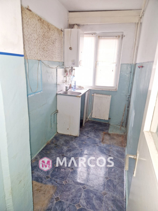 Apartament 3 camere semidecomandat Micro 1 - Govandari - ID 1058