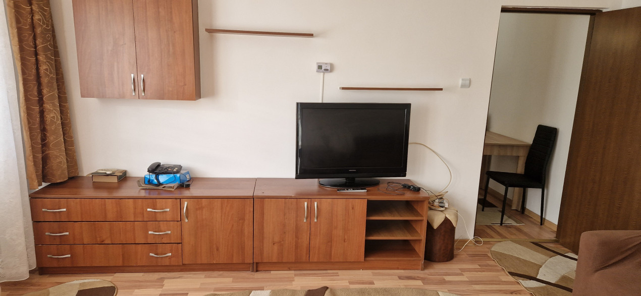 Apartamnet 2 camere str Lipova bl 1,sc1,et 1 ID 1064