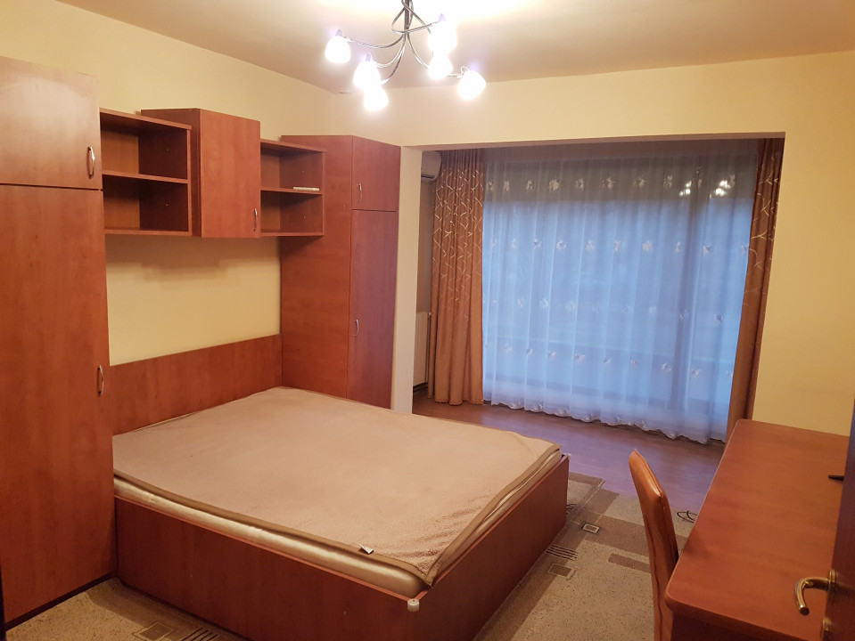 Apartament 3 camere strada Bulevardul Republicii Id 332