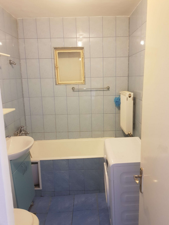 Apartament 4 camere decomandat Ineului nr 1 Id 579